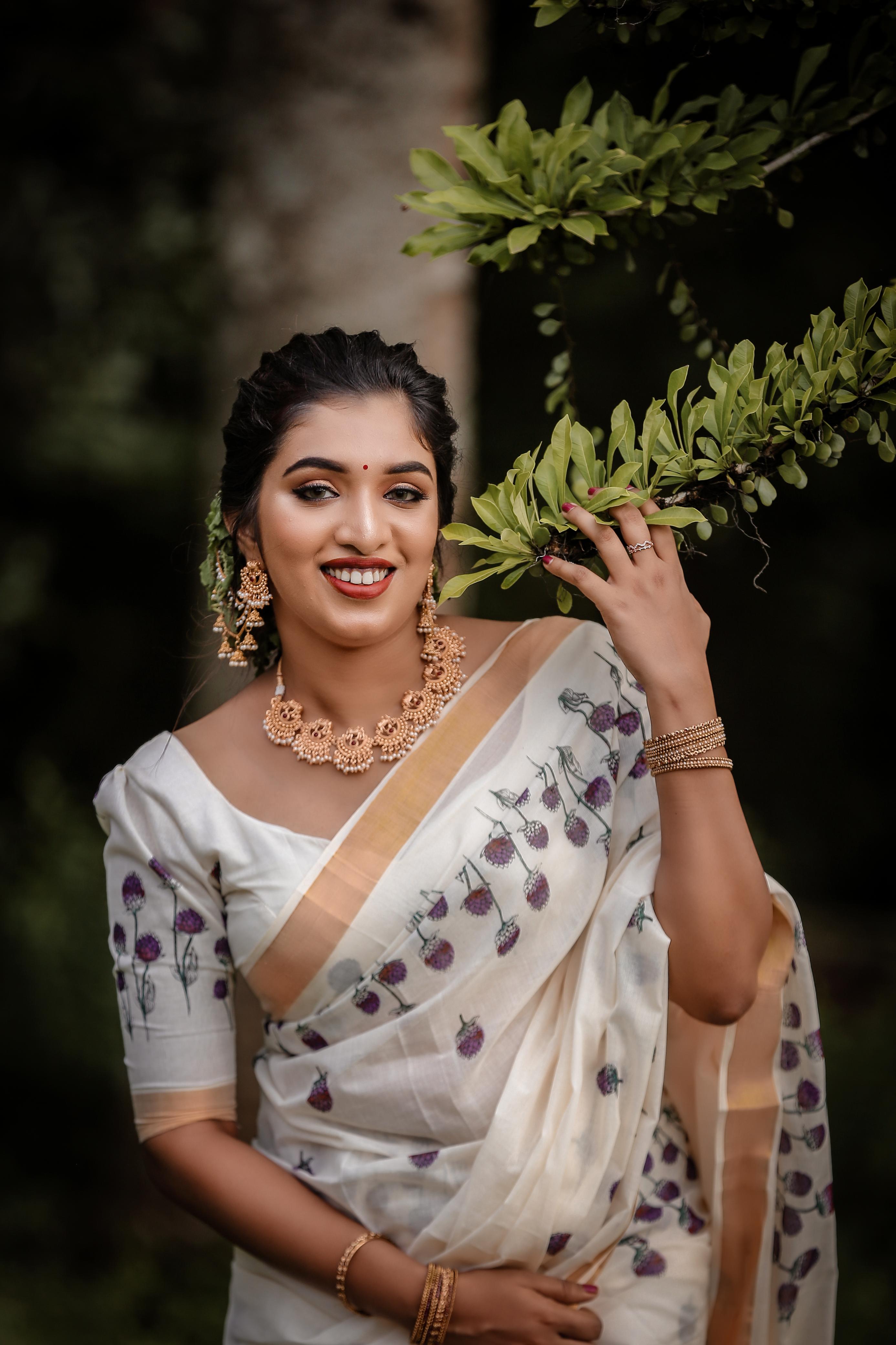 Womens Premium Vadamally Saree